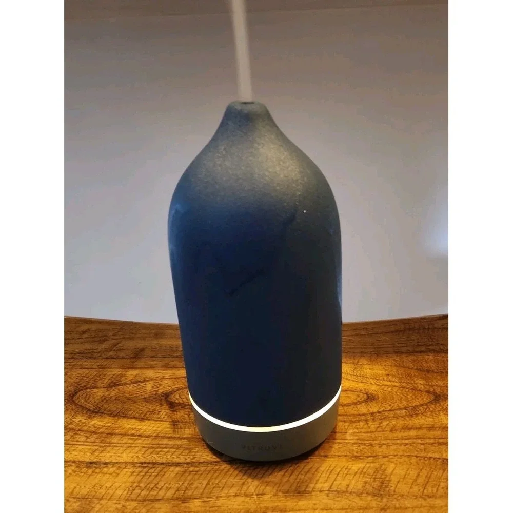 Vitruvi Stone Ceramic Ultrasonic Essential Oil Diffuser Works Great! Dusk Blue